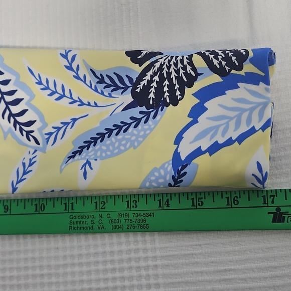 Jude Connally Long Sleeve V-neck Collar Tunic: Blue/Yellow Floral: Size- L - Picture 15 of 15